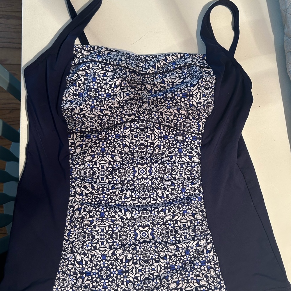 Navy & White Floral Pattern Tankini Swim Top